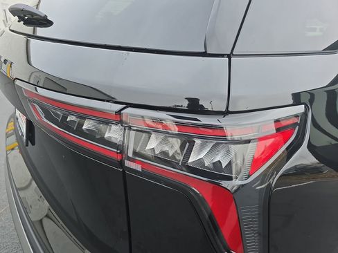 New 2026 Chevrolet Equinox LT w/ Convenience Package II image 33