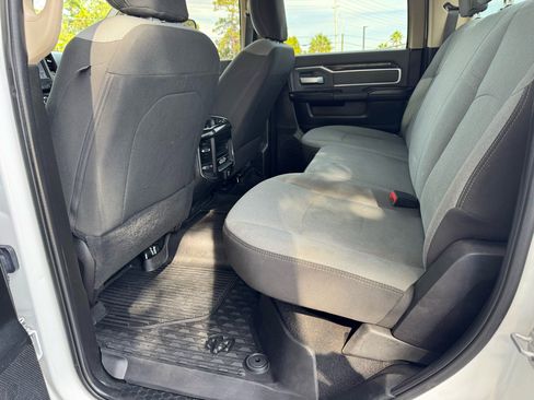 Used 2020 RAM 3500 Big Horn image 24