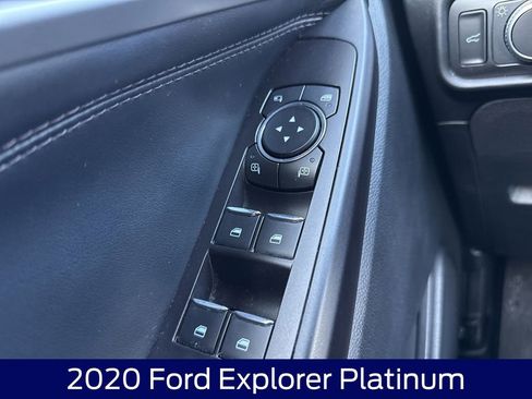 Used 2020 Ford Explorer Platinum image 28