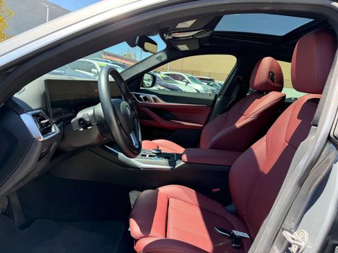 Used 2023 BMW i4 eDrive35 w/ Premium Package RWD image 11