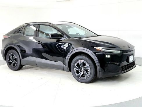New 2026 Toyota C-HR AWD/4WD image 7