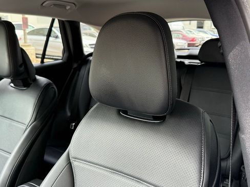 Certified 2025 Mercedes-Benz GLC 350e 4MATIC image 2