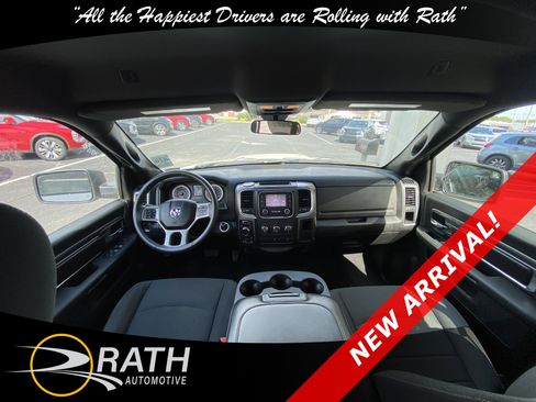 Used 2021 RAM 1500 Classic Warlock AWD/4WD image 17