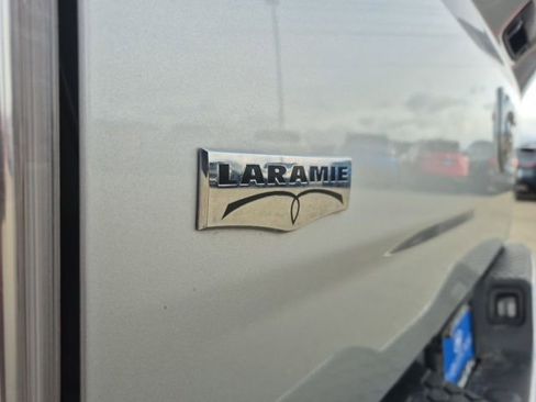 Used 2017 RAM 1500 Laramie w/ Convenience Group image 26