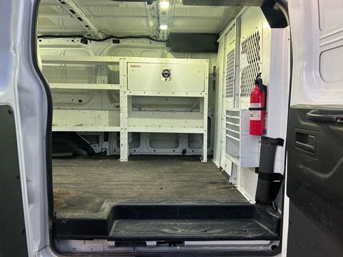 Used 2017 Ford Transit 150 130 Low Roof image 4