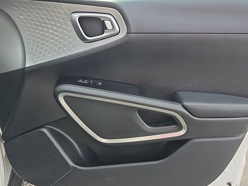 Used 2024 Kia Soul LX w/ Option Group 015 image 34