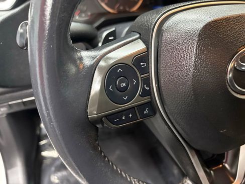 Used 2022 Toyota Corolla SE FWD image 22