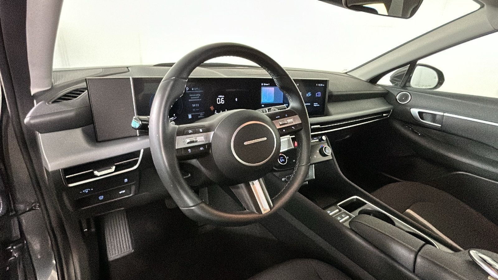 Used 2026 Hyundai Sonata SEL FWD image 16
