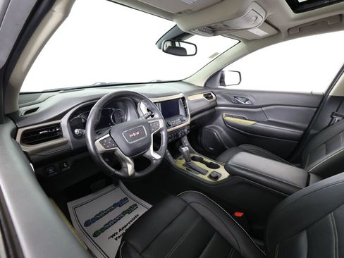 Used 2019 GMC Acadia Denali w/ Technology Package AWD/4WD image 10