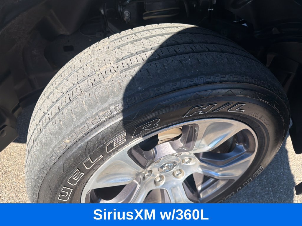 Used 2023 RAM 1500 Laramie AWD/4WD image 11