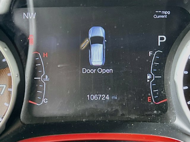 Used 2018 Jeep Compass Trailhawk w/ Cold Weather Group AWD/4WD image 10