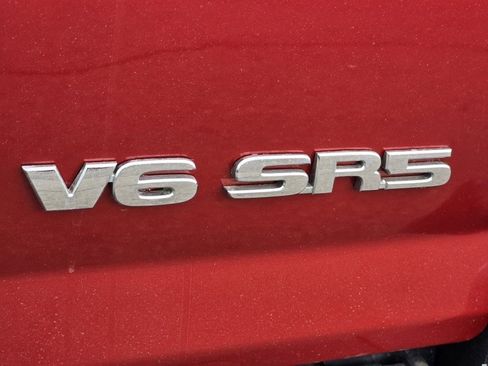 Used 2011 Toyota Tacoma 4x4 Double Cab w/ SR5 Pkg #2 image 17