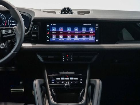 New 2026 Porsche Cayenne S AWD/4WD image 19