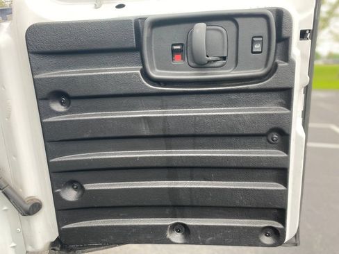 Used 2023 GMC Savana 2500 w/ Driver Convenience Package RWD image 17