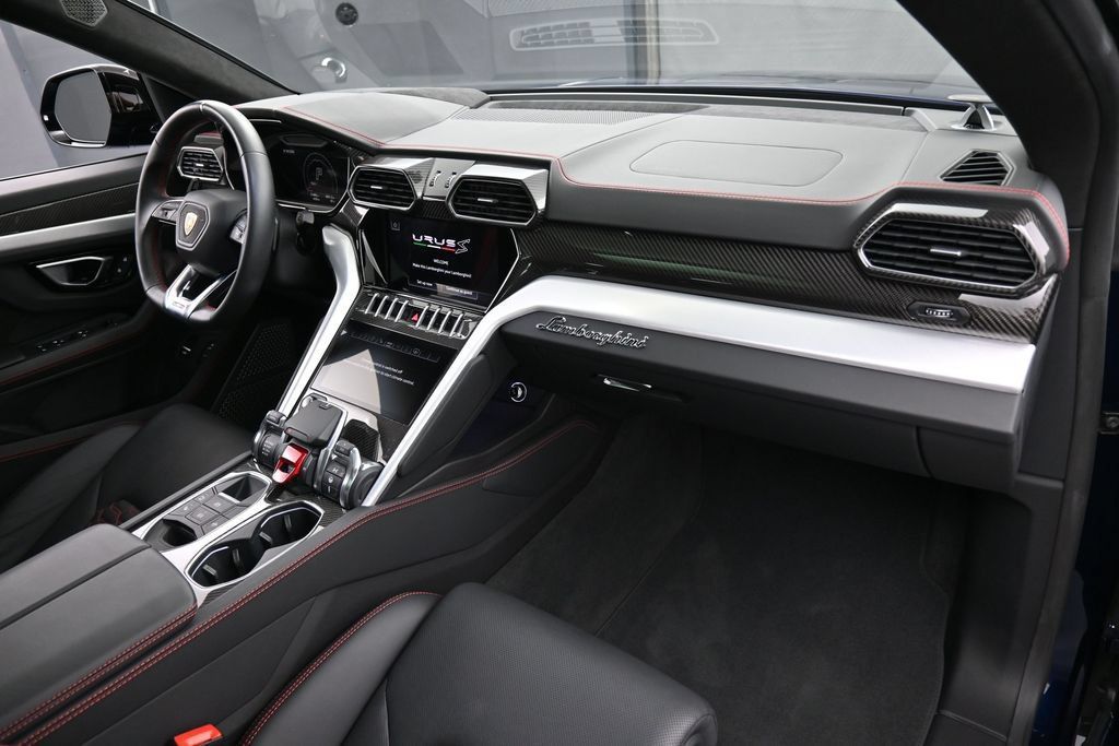 Used 2023 Lamborghini Urus S AWD/4WD image 34