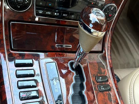 Used 2004 Maybach 57 image 34