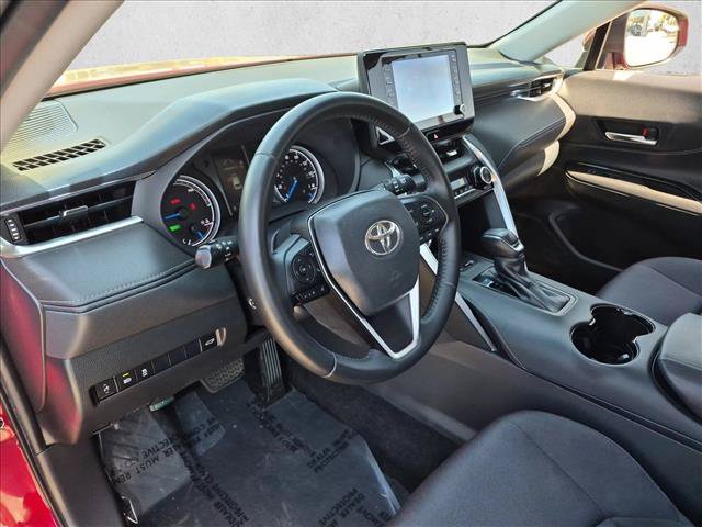 Used 2021 Toyota Venza LE w/ Carpet Mat Package (TMS) AWD/4WD image 10