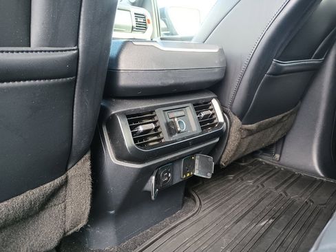 Used 2023 Ford F150 Raptor w/ Raptor Carbon Fiber Package AWD/4WD image 29