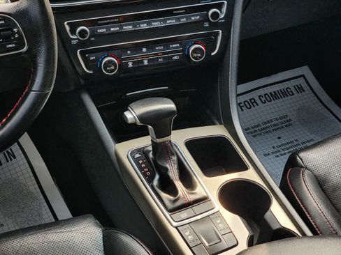 Used 2018 Kia Optima SX image 14