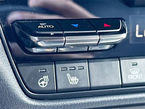 Used 2024 MAZDA CX-90 3.3 Turbo S w/ Premium Package image 21