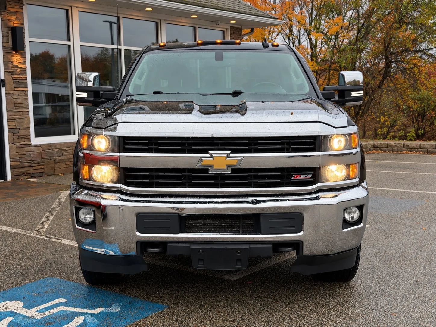 Used 2016 Chevrolet Silverado 2500 LT AWD/4WD image 5
