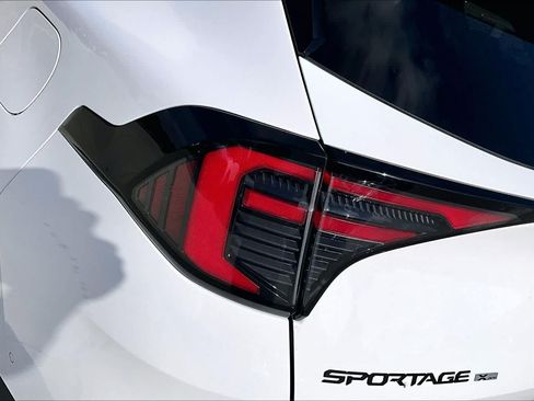 Certified 2026 Kia Sportage X-Pro Prestige AWD/4WD image 27