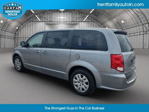 Used 2018 Dodge Grand Caravan SE image 49