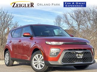 Used 2021 Kia Soul LX image 1