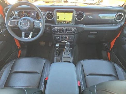 Certified 2023 Jeep Wrangler Unlimited Sahara AWD/4WD image 9