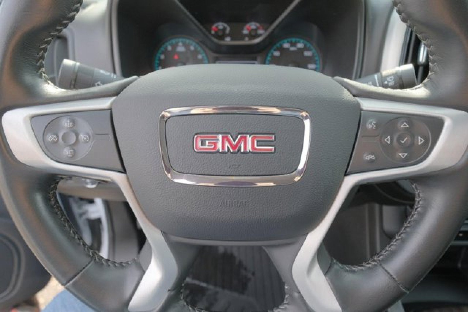 Used 2022 GMC Canyon Elevation w/ Trailering Package AWD/4WD image 23