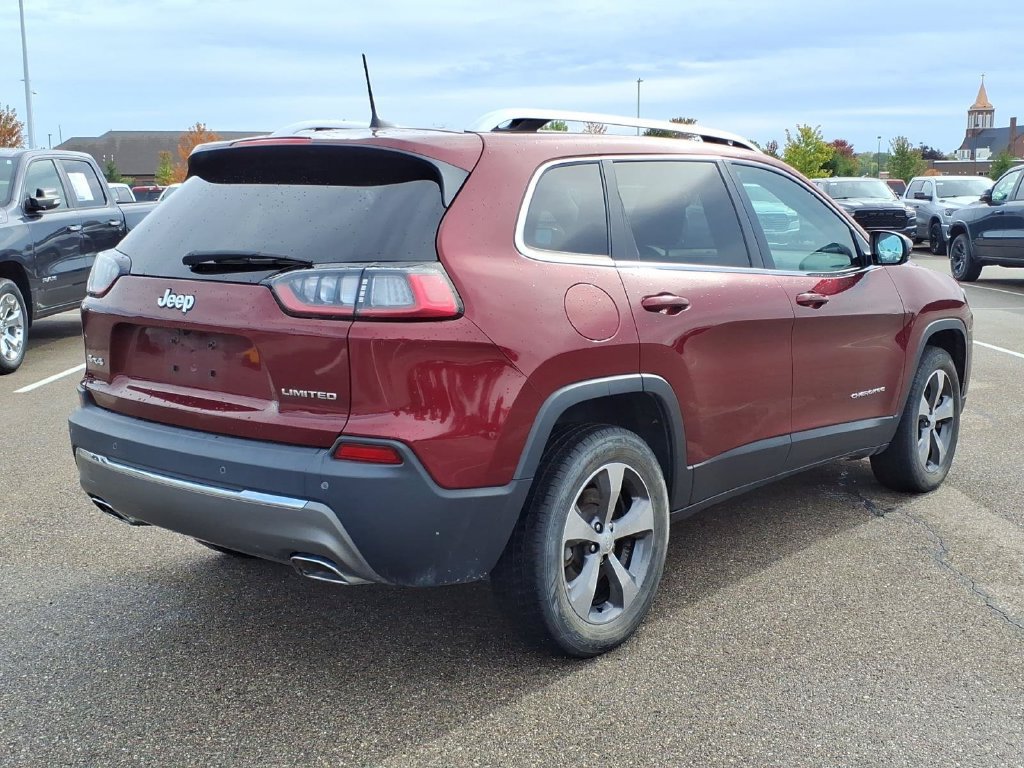 Used 2019 Jeep Cherokee Limited AWD/4WD image 4
