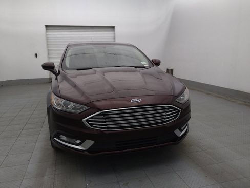 Used 2018 Ford Fusion SE w/ Equipment Group 201A FWD image 14