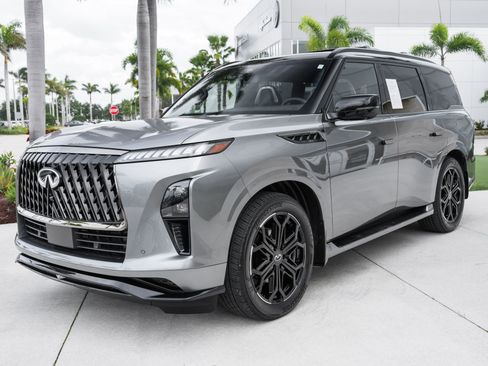 Certified 2026 INFINITI QX80 4WD w/ Sport Exterior Package image 6