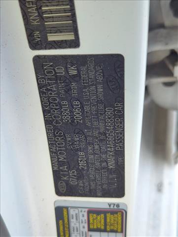 Used 2016 Kia Forte LX FWD image 2