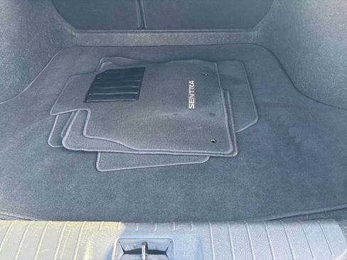 Used 2025 Nissan Sentra SV FWD image 30