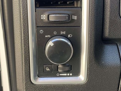 Used 2024 RAM 1500 Classic SLT RWD image 17