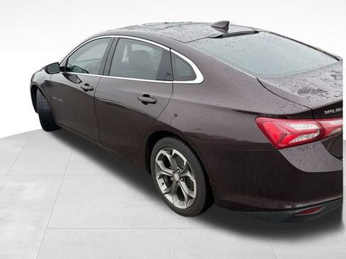 Used 2021 Chevrolet Malibu LT image 9