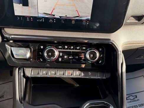 Certified 2024 GMC Sierra 2500 AT4 w/ Technology Package image 30