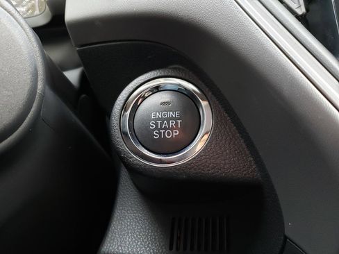 Used 2024 Subaru Crosstrek 2.0i Premium image 21