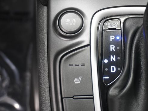 Used 2020 Hyundai Kona SEL FWD image 19