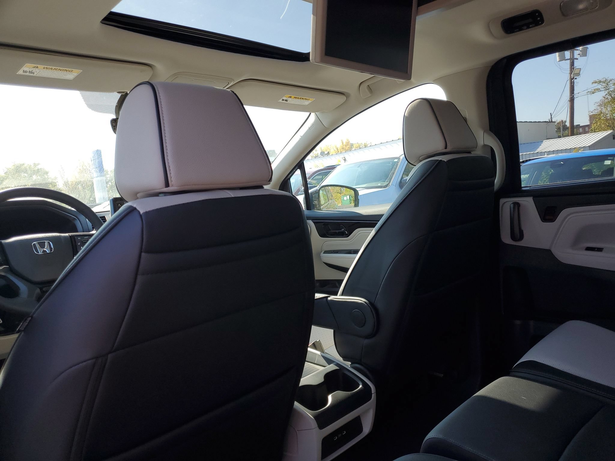 New 2027 Honda Odyssey Elite image 32