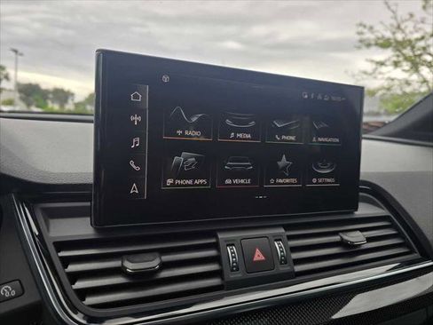 Used 2023 Audi SQ5 Premium Plus w/ Premium Plus Package AWD/4WD image 30