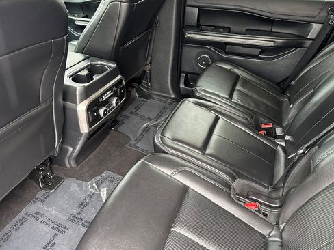 Used 2020 Ford Expedition XLT w/ Equipment Group 202A image 11