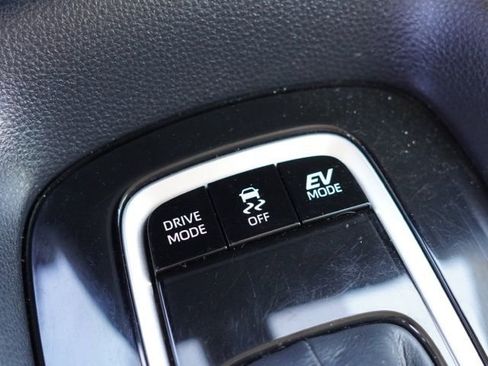 Used 2022 Toyota Corolla LE FWD image 27