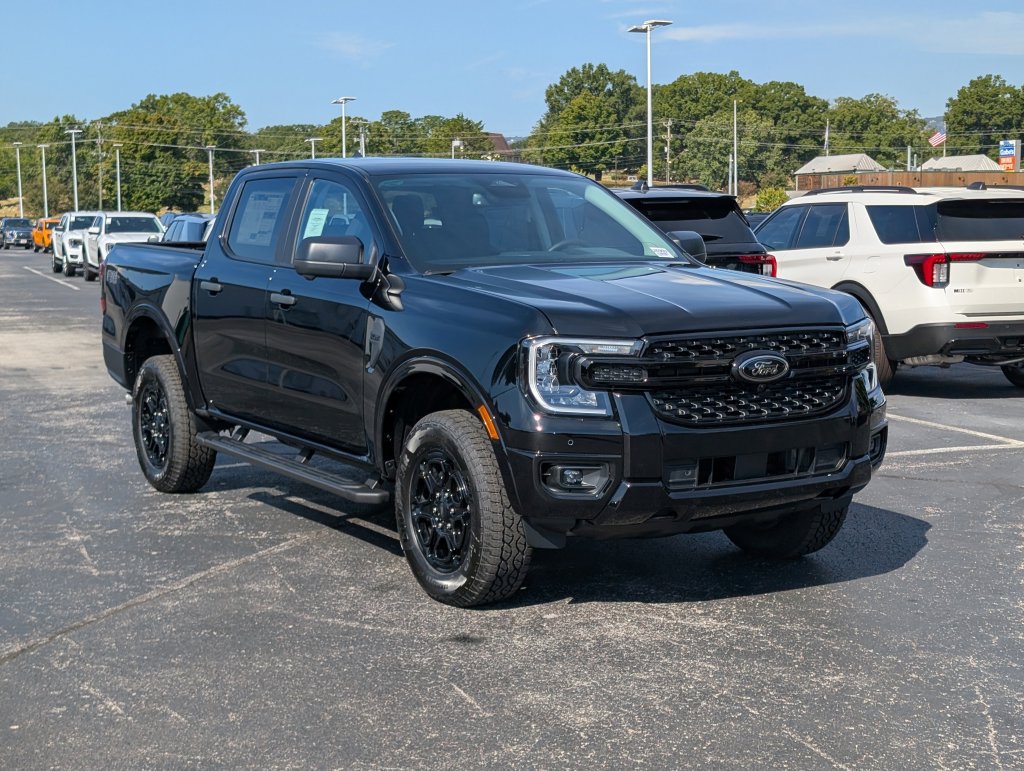 New 2026 Ford Ranger XLT w/ Equipment Group 301A High AWD/4WD image 2