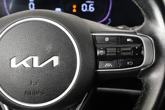 Certified 2025 Kia Sportage EX FWD image 10