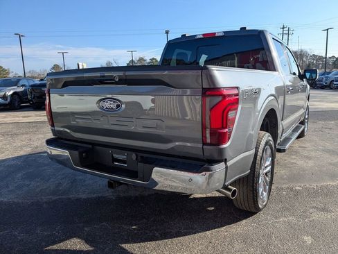 Used 2024 Ford F150 Lariat w/ FX4 Off-Road Package image 4