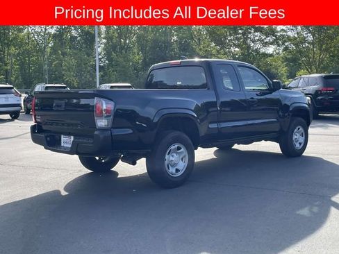 Used 2022 Toyota Tacoma SR AWD/4WD image 5