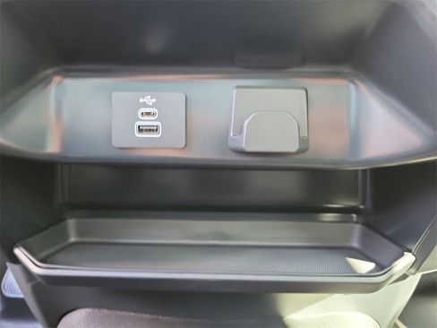 Used 2025 Ford F150 XL image 13