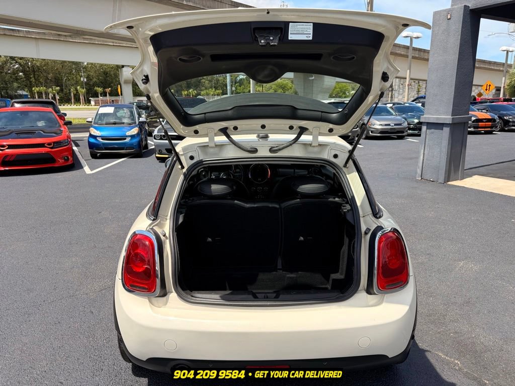 Used 2018 MINI Cooper 2-Door Hardtop FWD image 26